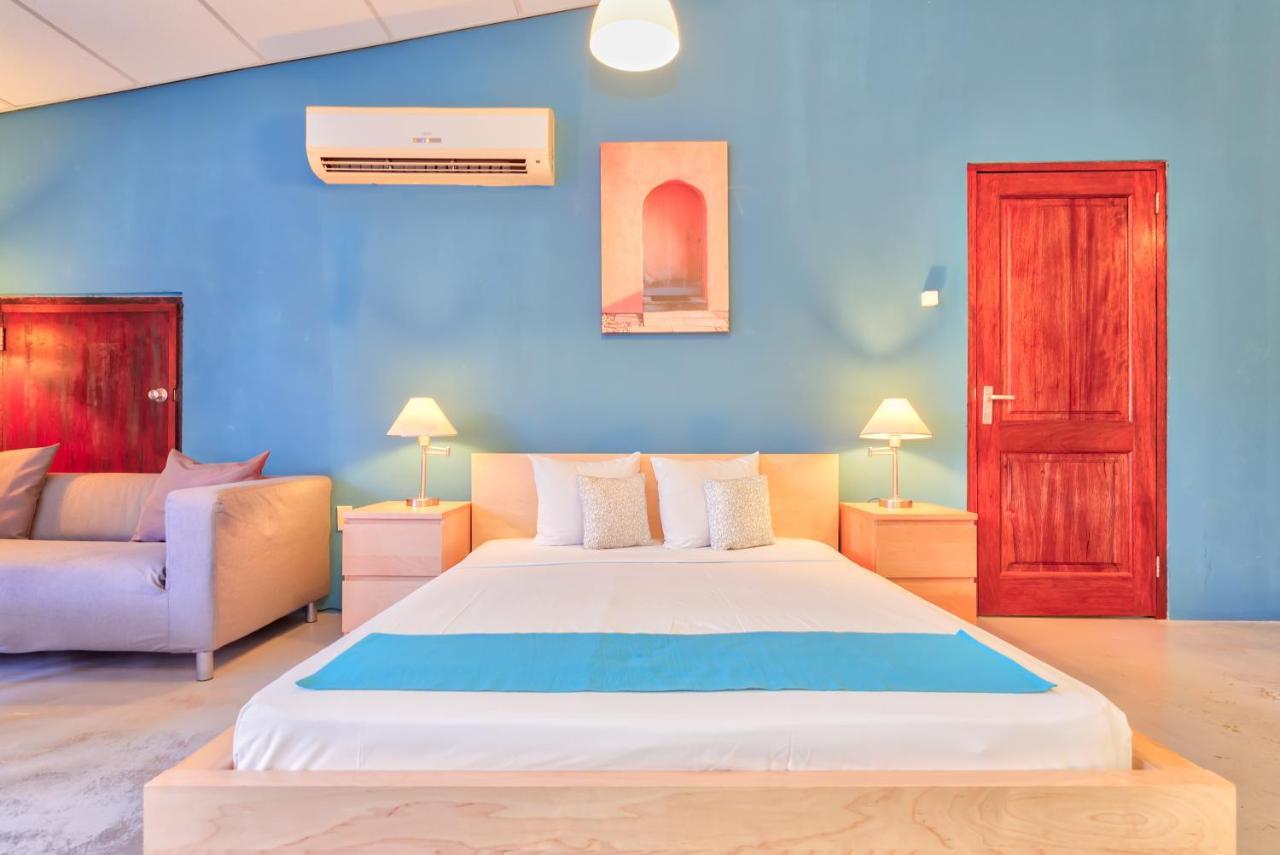 The Ritz Village (Adults Only) Βίλλεμσταντ Εξωτερικό φωτογραφία