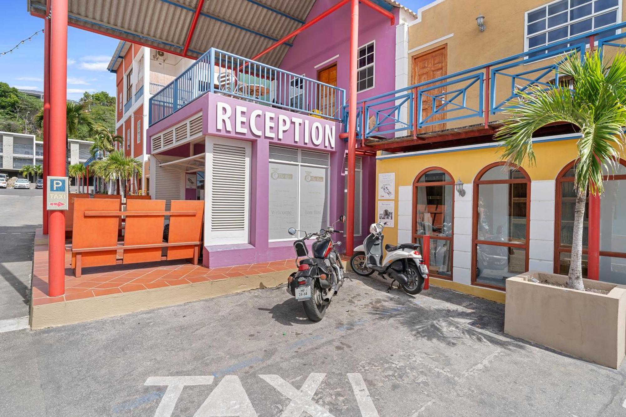 The Ritz Village (Adults Only) Βίλλεμσταντ Εξωτερικό φωτογραφία